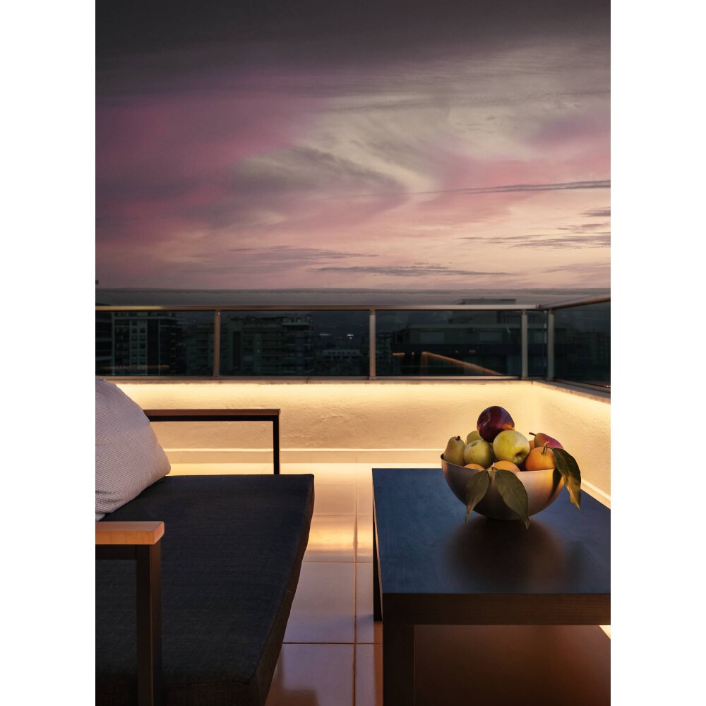 LED Bande LED Luminaires Eglo LED Blanc, 1 lumière, Changeur de couleurs main product photo